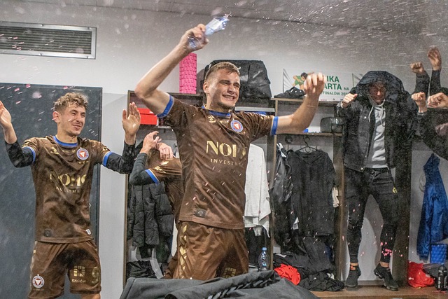 步和产业政 步和产业政